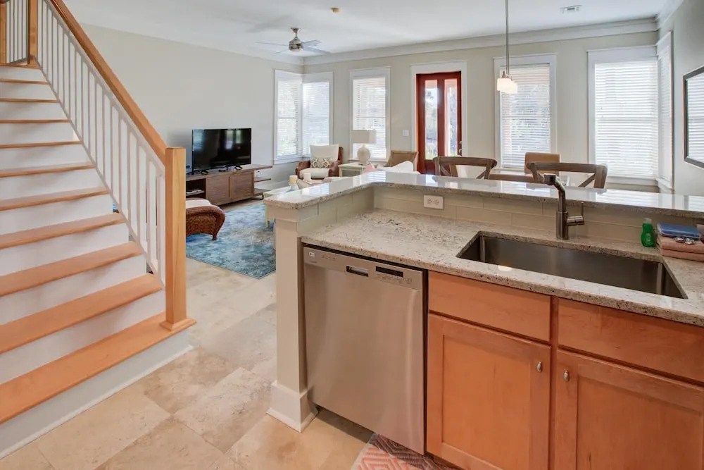 Magnolia Bay 8585