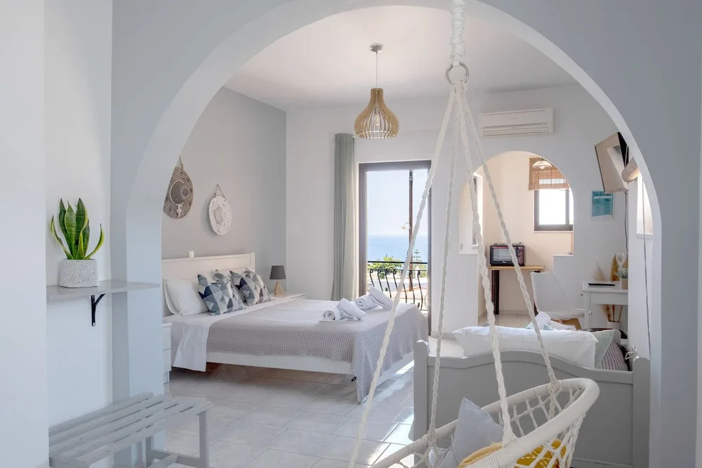 Pefkides Aegina Boutique Apartments