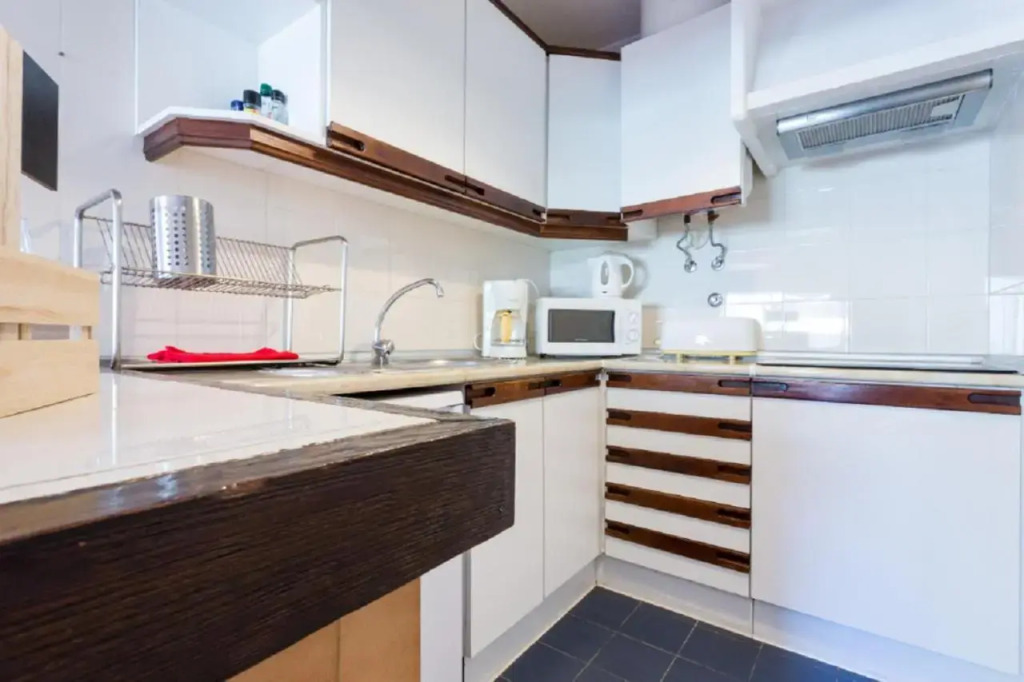 Amazing Sea View w/ 2 Bdr Ideal 4 Families w/ WiFi