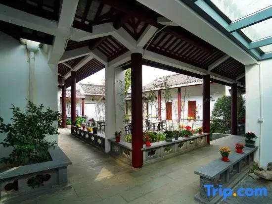 Floral Hotel·Yangshan Taohua Shili Hotel