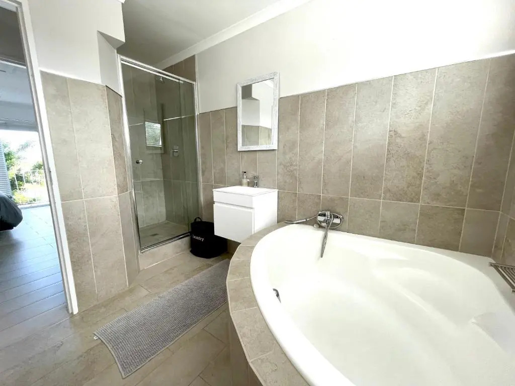 10 on Aquavista Addo River View Villa