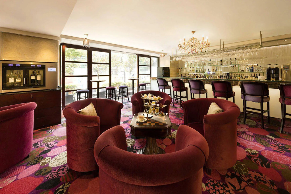 Regal Kowloon Hotel