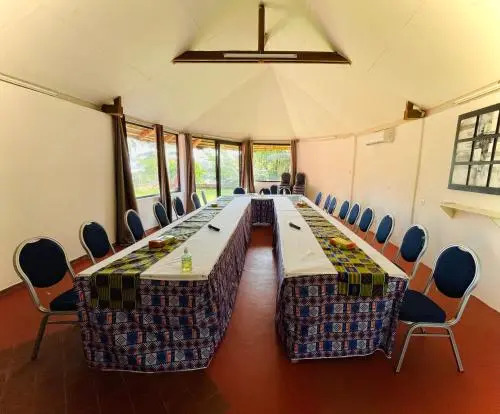 African Queen Lodge