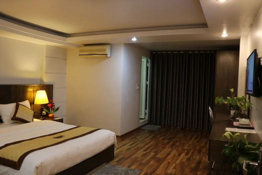 Ruby Hotel