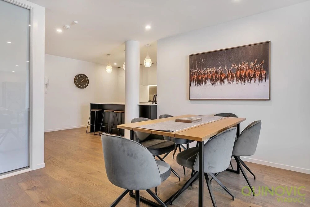 QV City Fringe Ultimate Apartment - 811