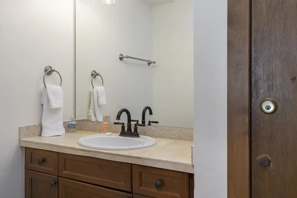 26 Par6 Townhomes 2 Bedroom Townhouse by RedAwning