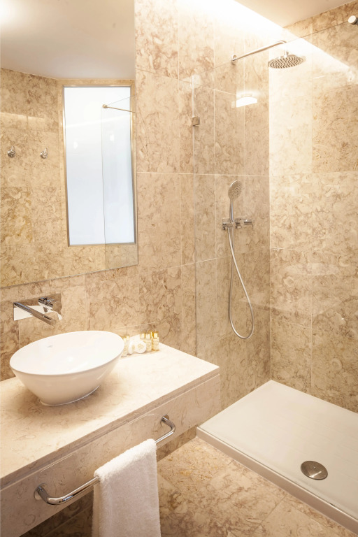 Luzeiros Suites