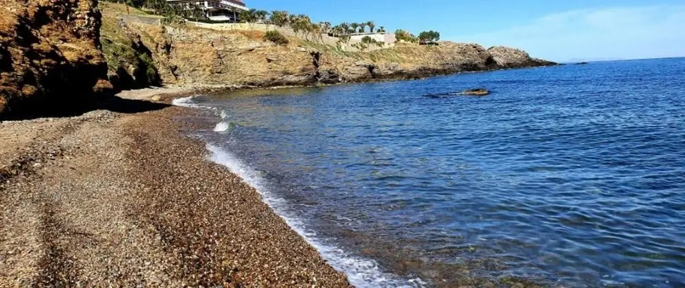 Inviting 2-bed House in Panormos in Rethymno