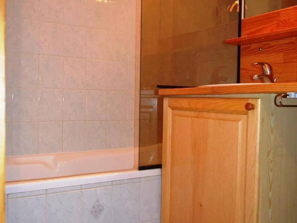 Appartement Le Grand-Bornand, 2 pièces, 6 personnes - FR-1-241-111