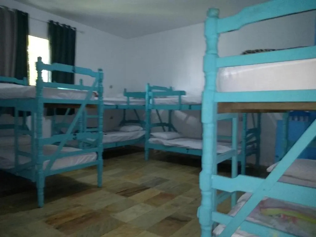 Onça da Praia Hostel