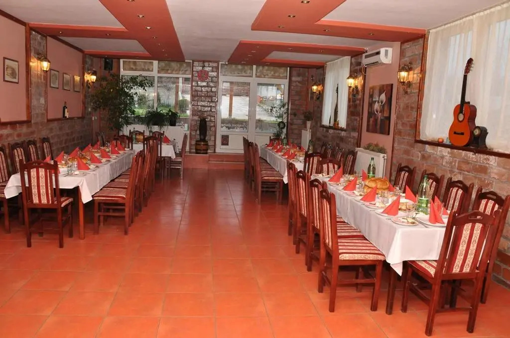 Vinik Rooms