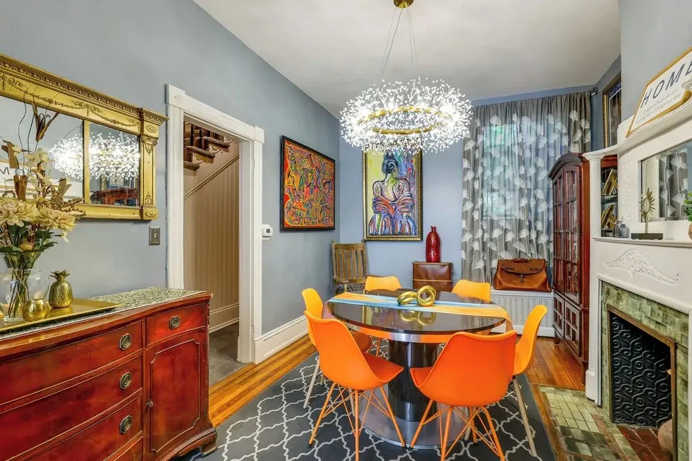 Historic Georgetown Townhome: Walkable Location!