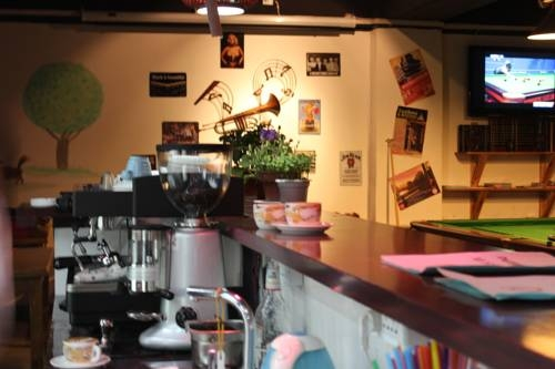 Yanying International Youth Hostel