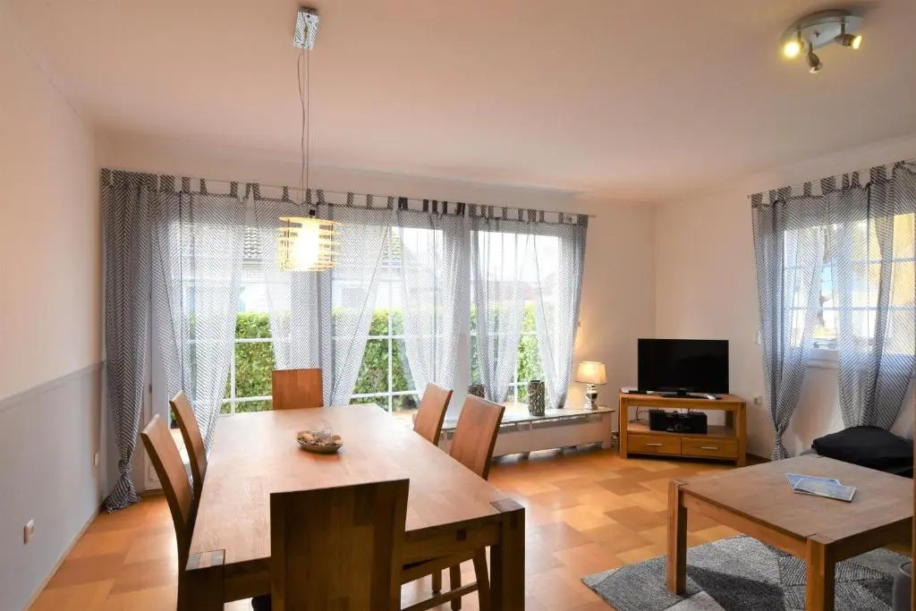 7010 Haus Lotti