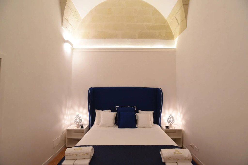 Cadelli Luxury Suite & Apartments