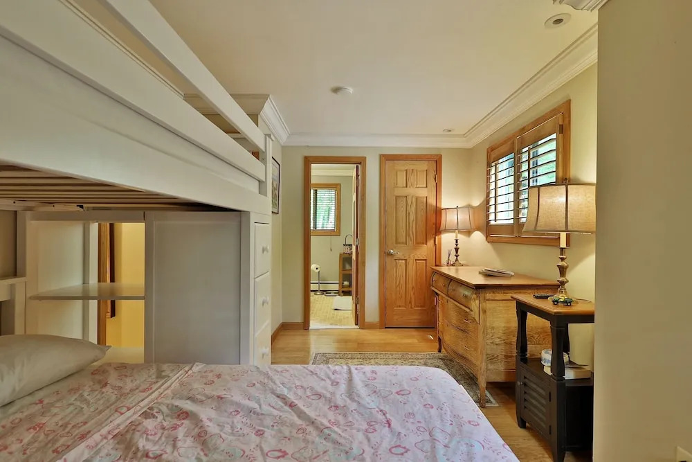 Tanglewood Chalet- 4 BR 4 BA Family Home in Killington, Perfect for Groups home