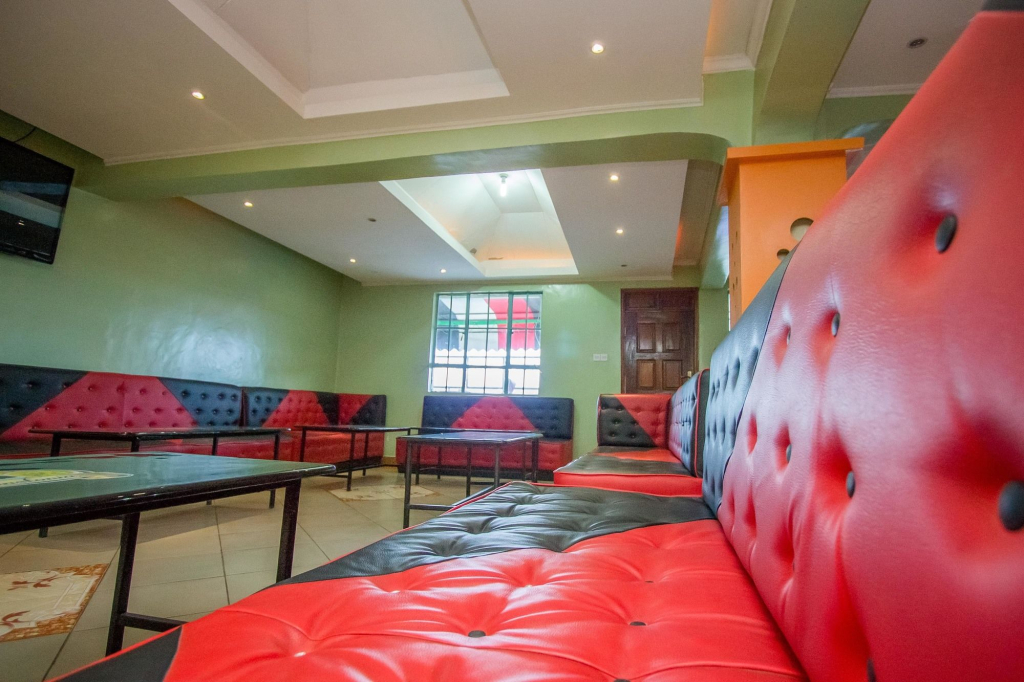 Winstonia Hotel