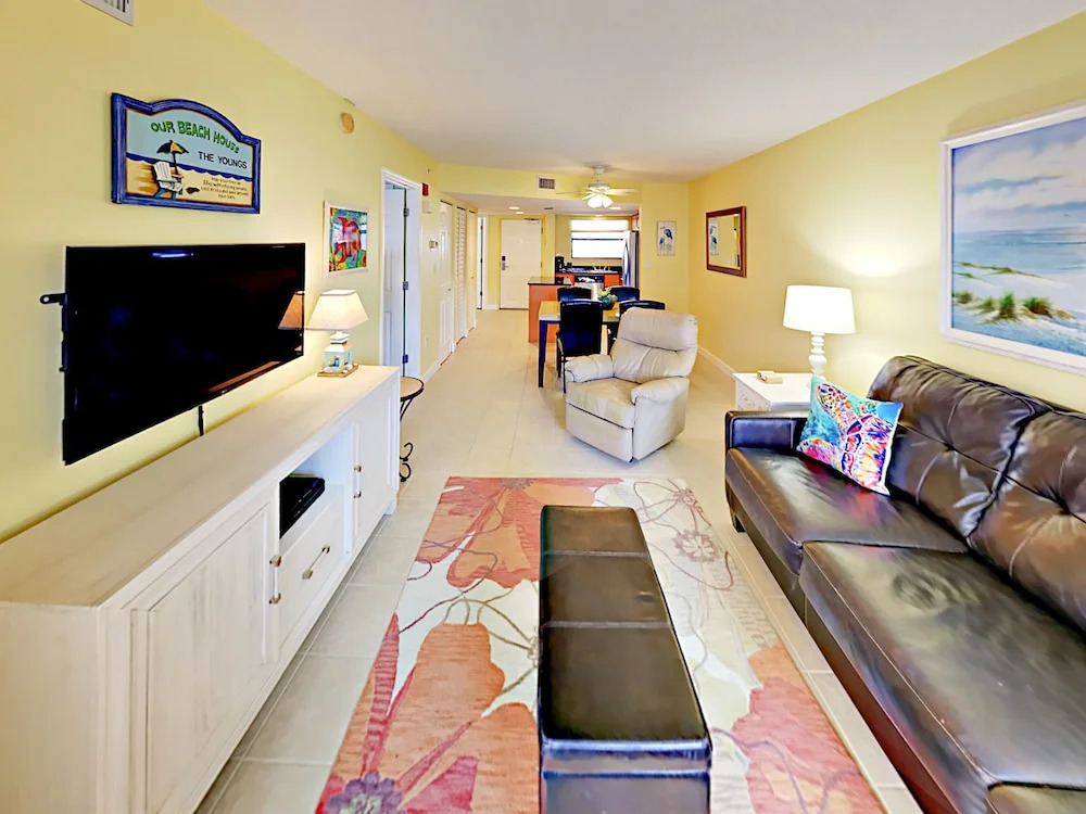 Gulf Boulevard #408 - 2 Br Condo