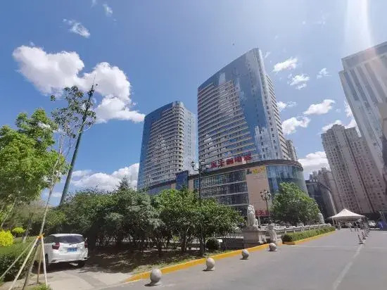 Zhiqi Meisu Apartment (Qunli Yuanda Shopping Center Sports Park Subway Station)