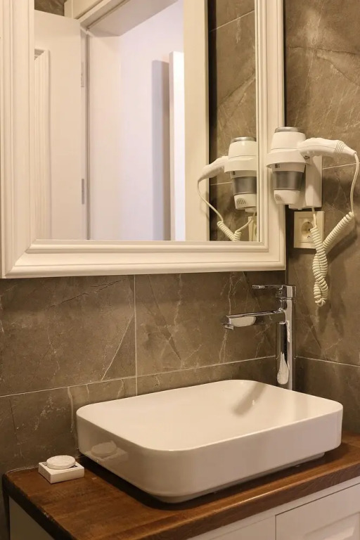 Lotus Köyiçi Otel