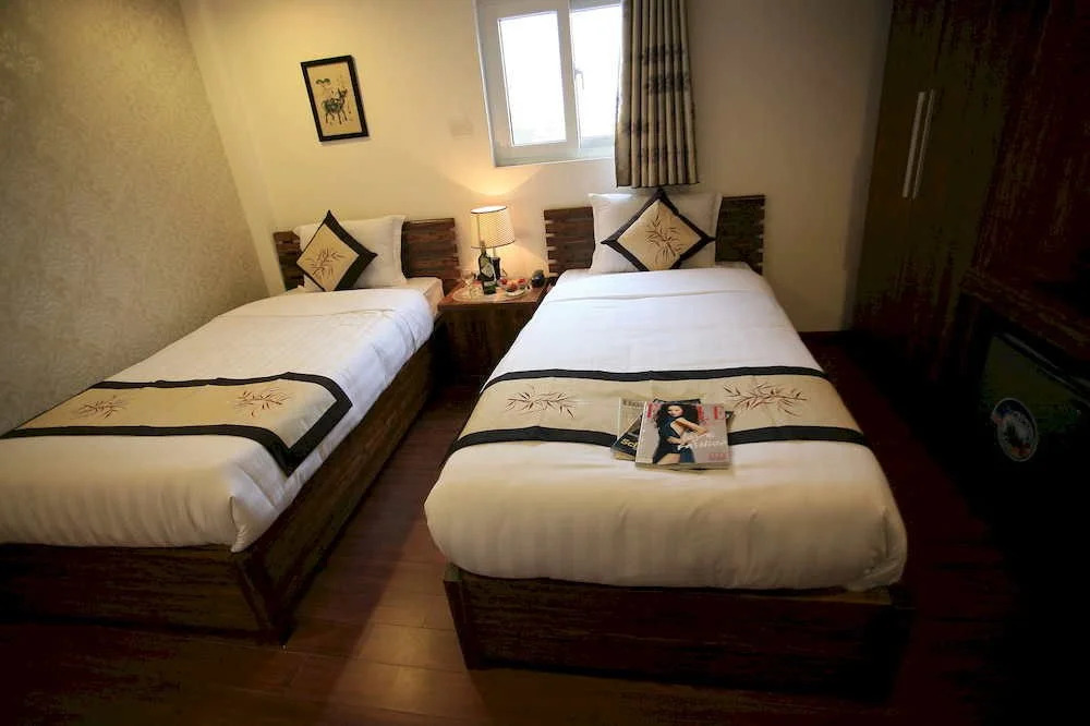 Ha Noi Apple Hotel