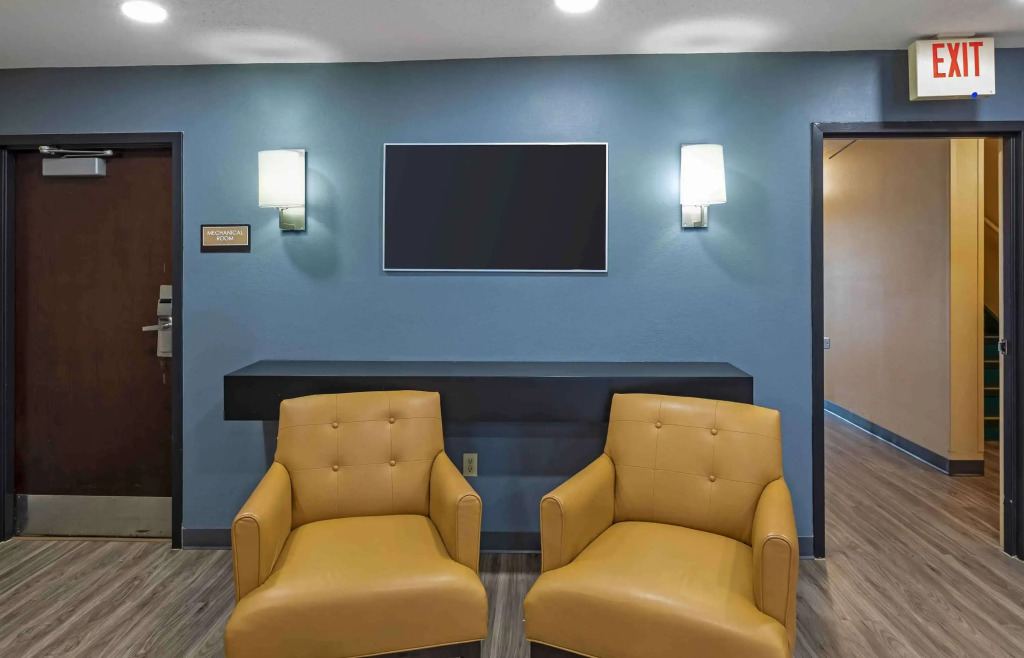 Extended Stay America Select Suites - Milwaukee - Waukesha