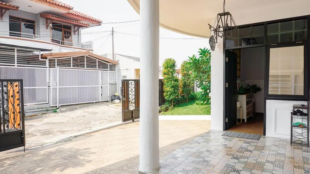 SPOT ON 2053 Granada Syariah Home stay