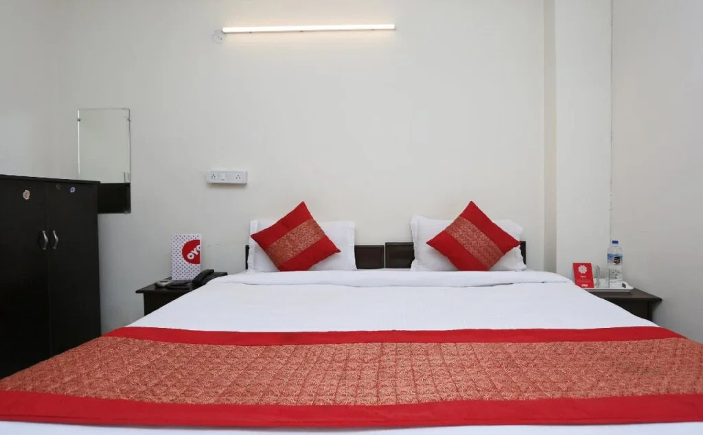 Hotel Royal India By OYO Rooms