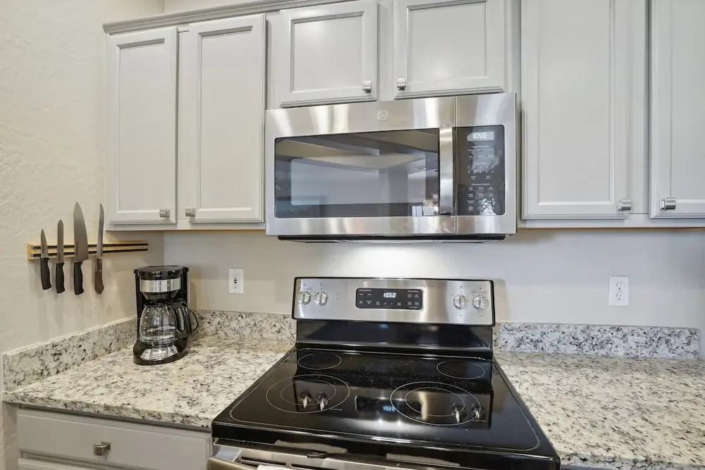 Oro Valley Condo w/ Desert & Mountain Views!