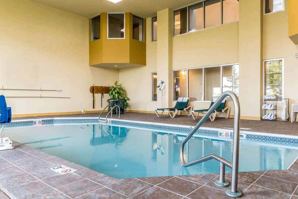 Comfort Suites Springfield I-70