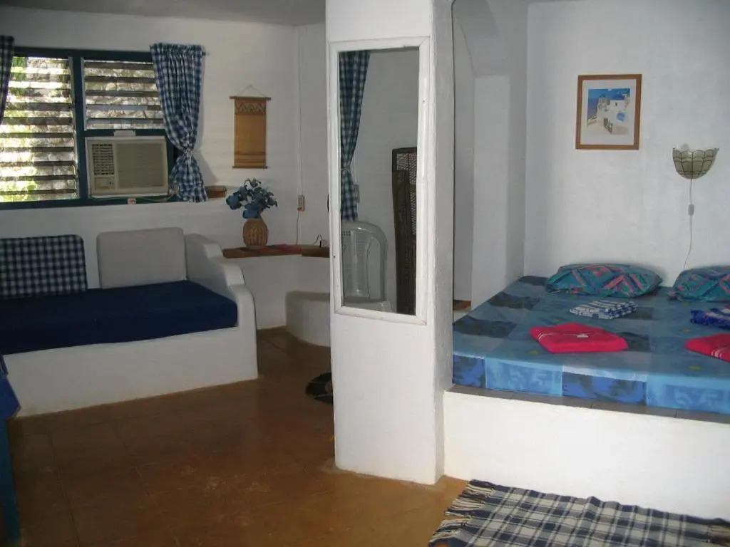Casa de la Playa Beach Resort