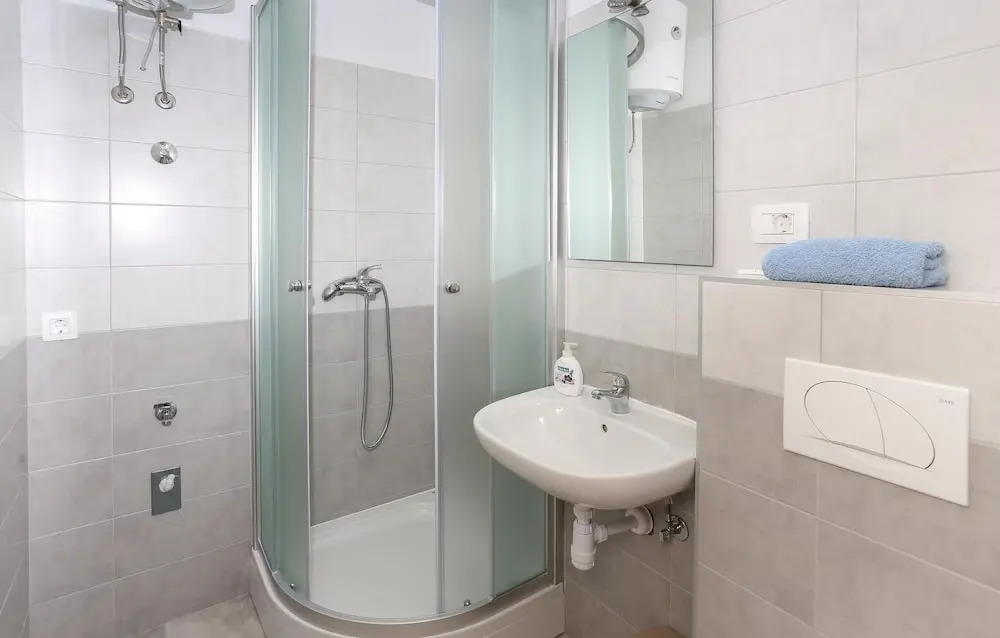 Nice Apartment in Solin With Wifi and Outdoor Swimming Pool