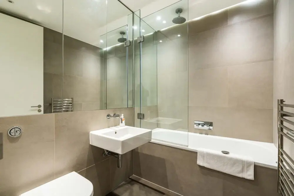 Styled 2Bed2Bath Duplex + Patio near Oxford Circus