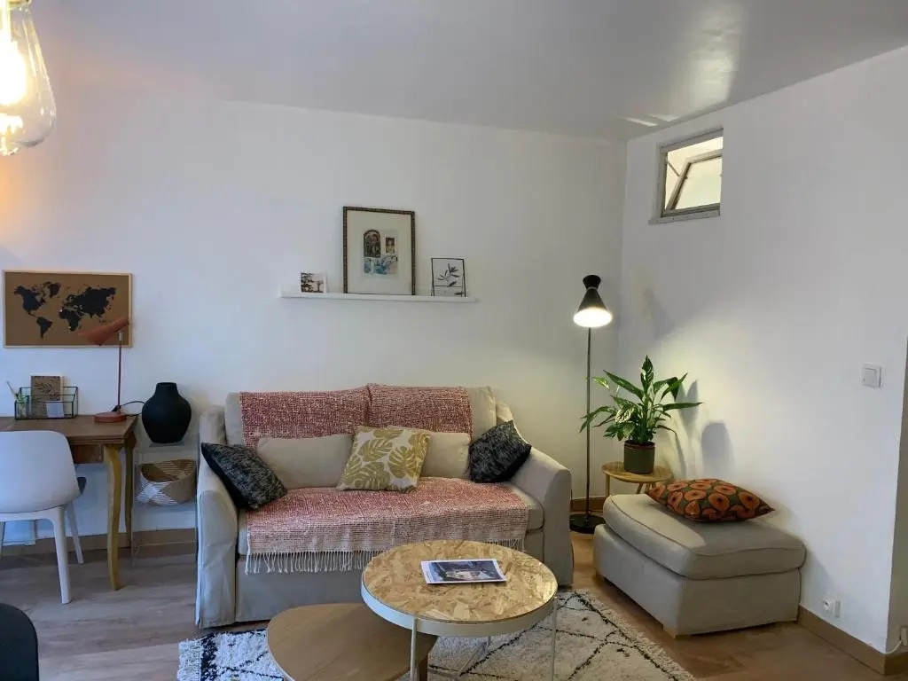 T2 cosy 70s