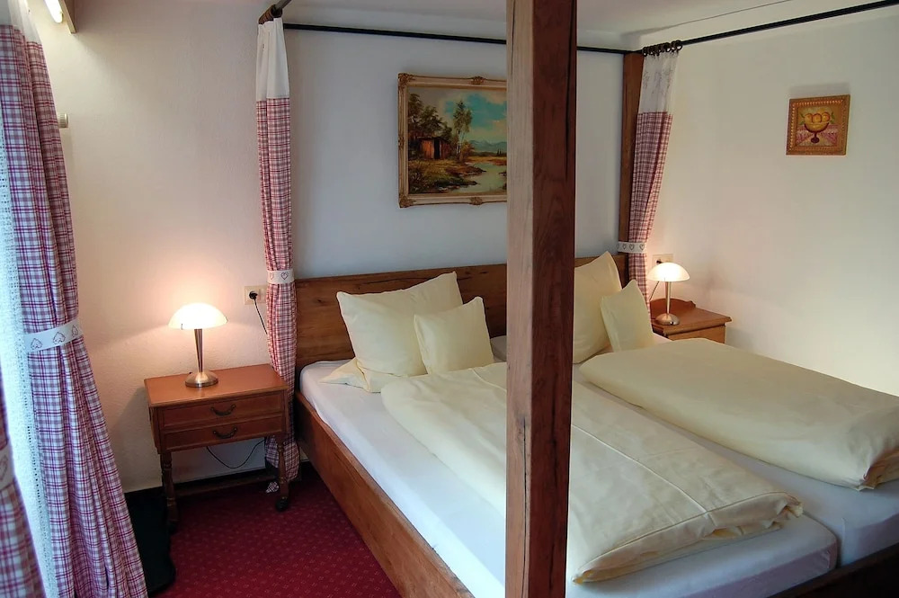 Hotel - Pension - Heidelberg inkl. Chiemgaukarte