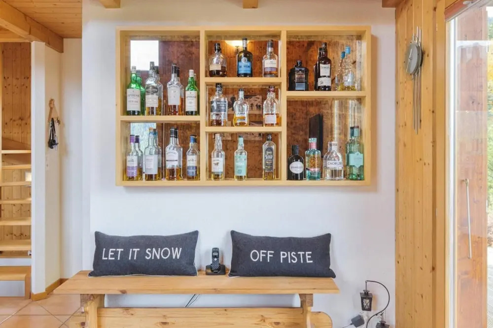 La Taniere Cozy Chalet With Incredible Views and Parking