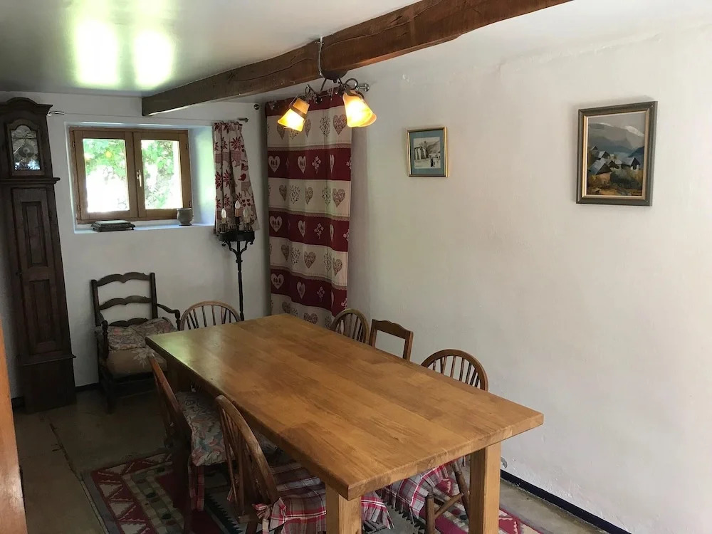 Chalet LE Moulin Benjamin : 8 Personnes / 8 People