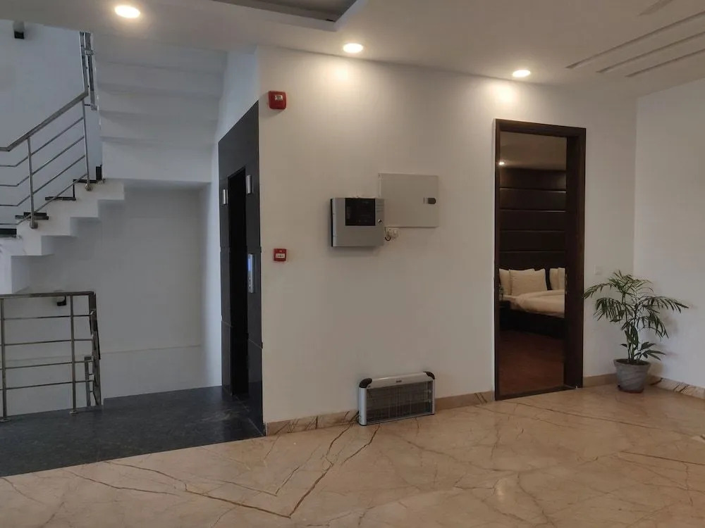 Hotel SAAR Prime
