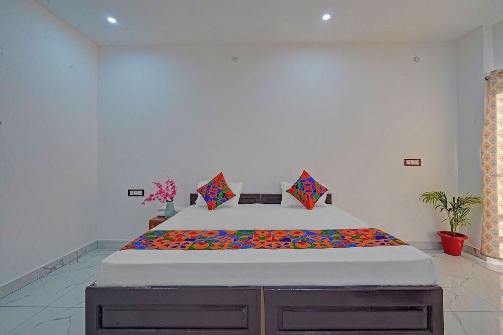 Fabhotel Park Palace