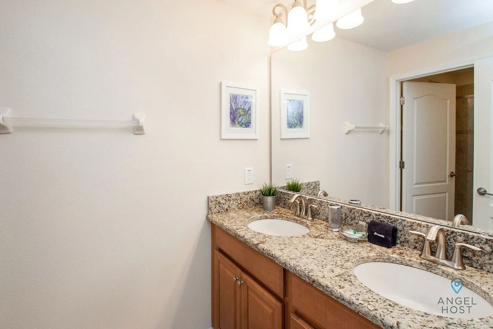 Vacation Home With Private Pool Near Disney!