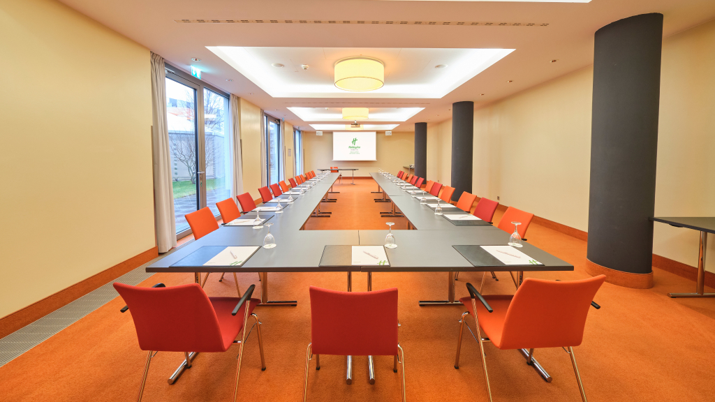 Holiday Inn Berlin Airport - Conference Centre by IHG