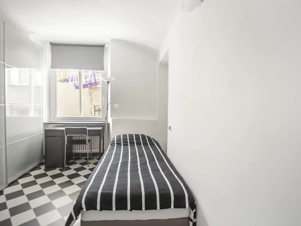 Modern Apartment in Genova Near Christopher Columbus House