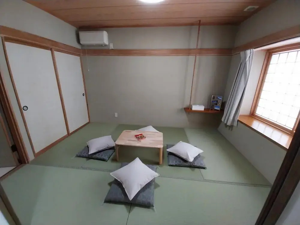 Miyuki Townhouse