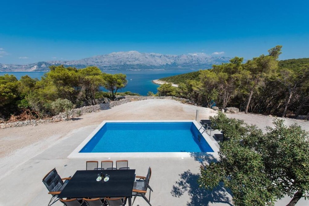Villa Azure Bay