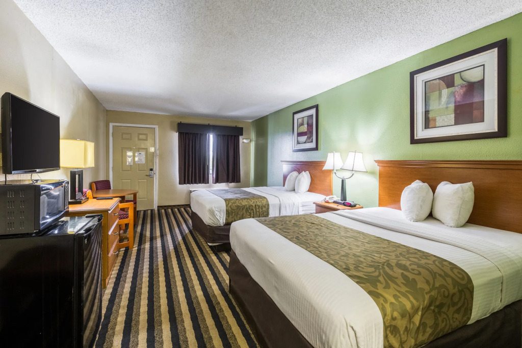 Rodeway Inn