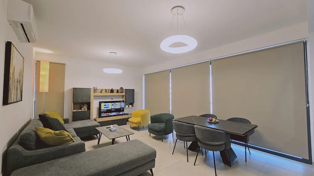 132 LCA - Stay Diamond Apartment
