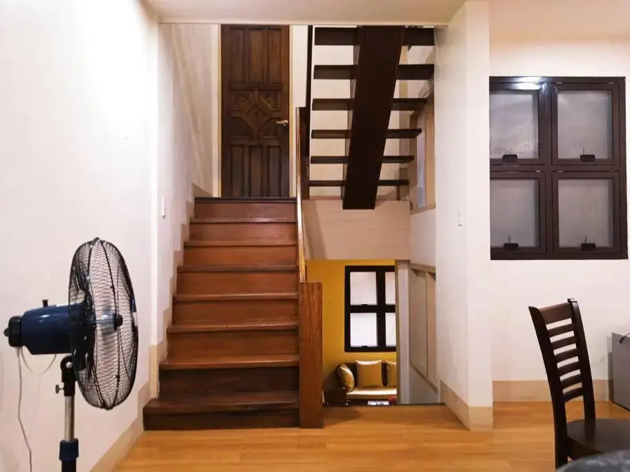 Sulit Condo Unit Santa Mesa Manila