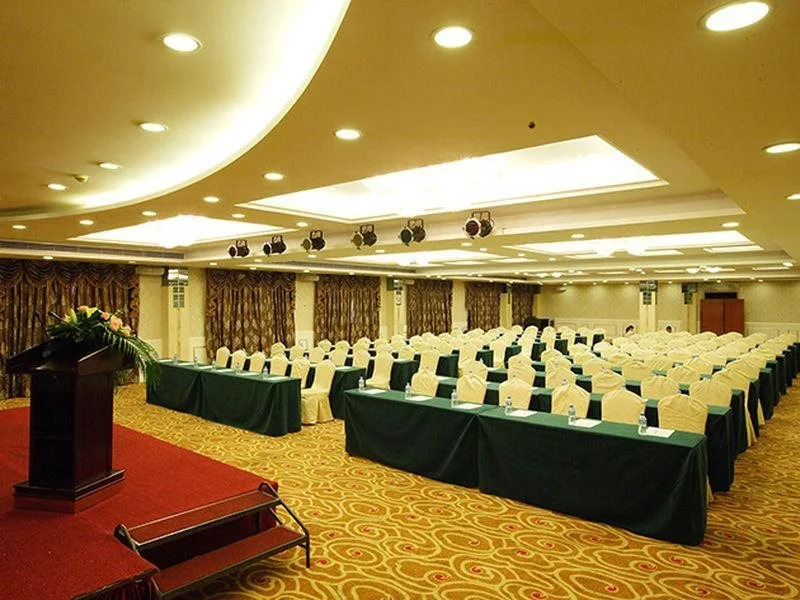 Hongluyuan Ningjiang Grand Hotel