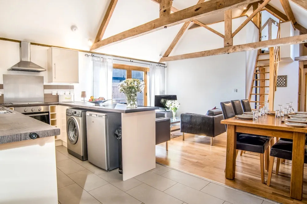 Somerset Country Escape - Luxury barns with hot tubs
