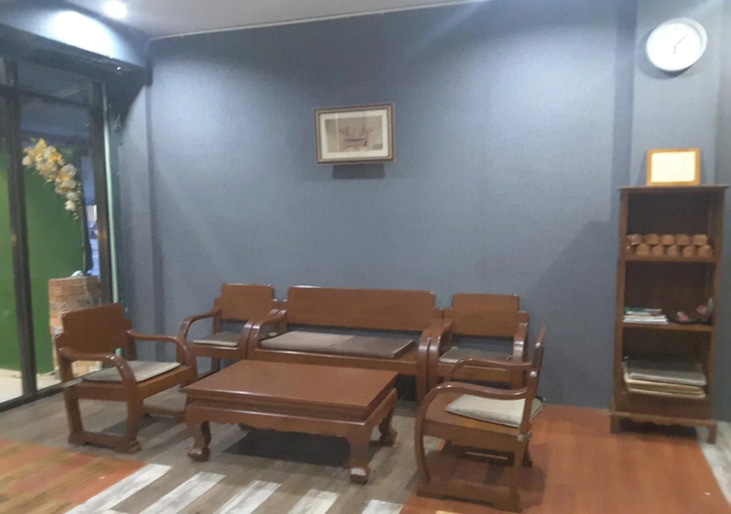 Fueangfu Home Hostel
